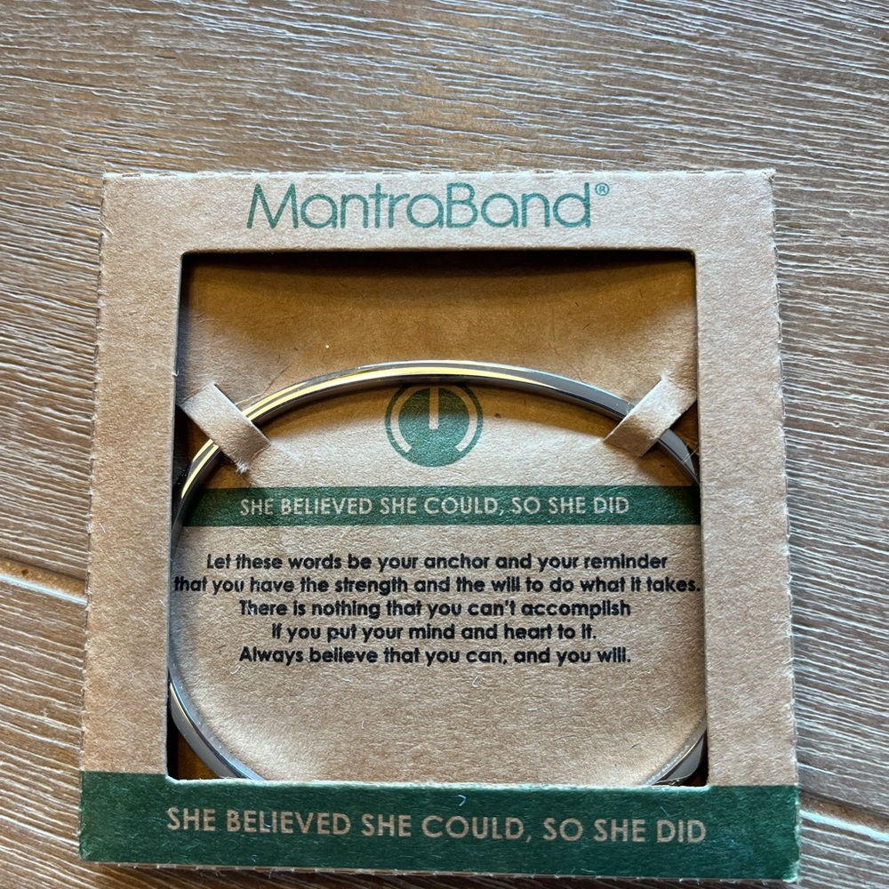 MantraBand NWT Silver 'She Believed' Bracelet
